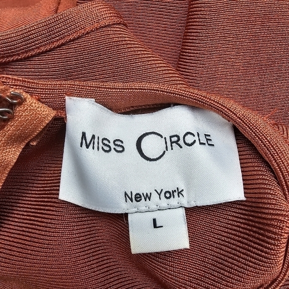 Miss Circle Burnt Orange Cut Out Body Contouring Dress, Size Large - Picture 10 of 11